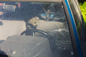 Safe To Replace Your Own Car’s Windshield in Homestead, FL